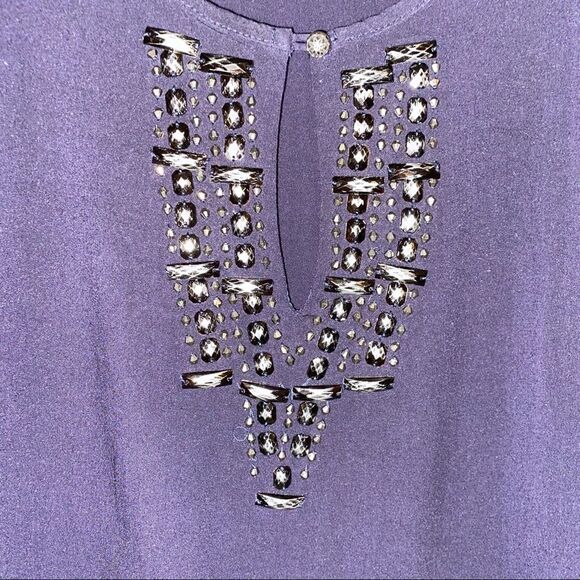 BKE Boutique Navy Blue Burnout Velvet Blouse XS - Picture 3 of 9